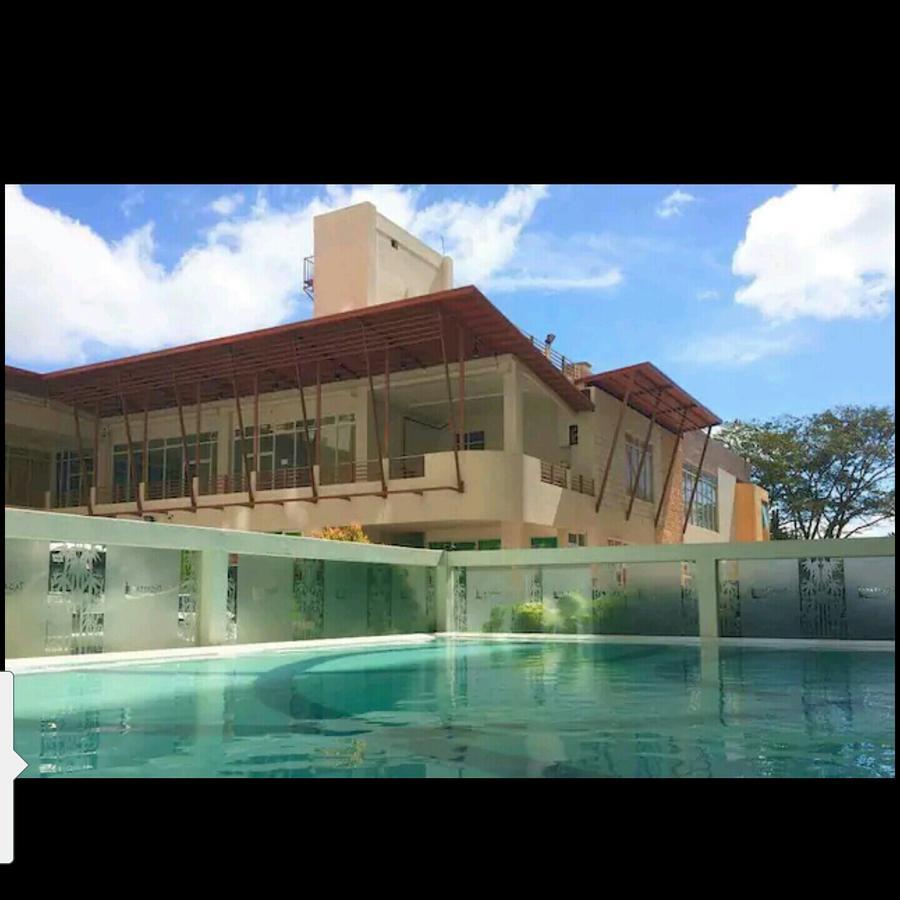 Ferienwohnung Light And Chic - Tagaytay Vacation Pad Tagaytay City Exterior foto